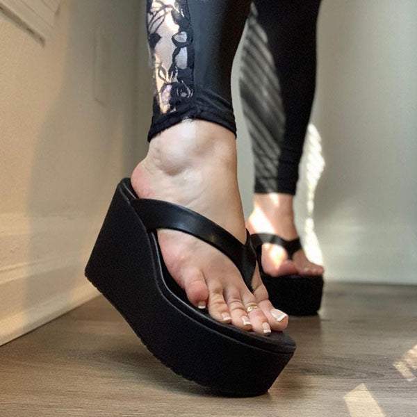 Fashion Flip-Flop Platform Wedge Slippers