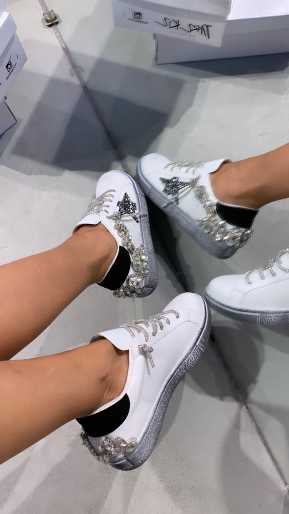 (70% OFF🔥 LAST DAY)Emma crystal stone sneakers