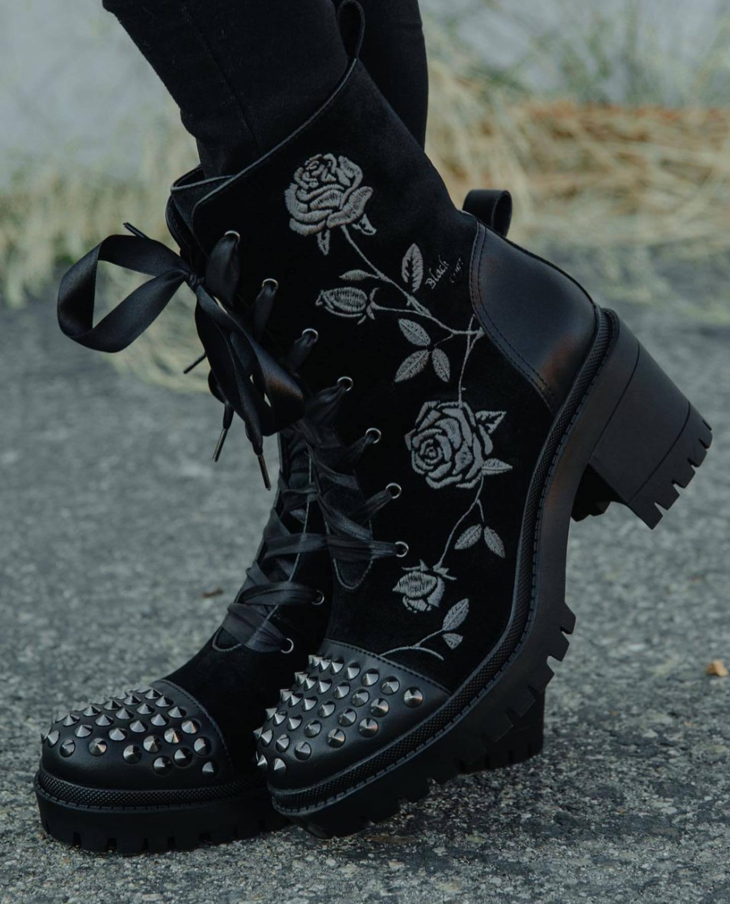 Rose - Women's Boots