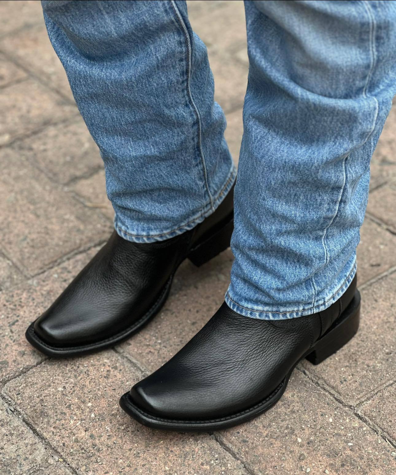 2024 Men's Fashionable Cowhide Denim Boots