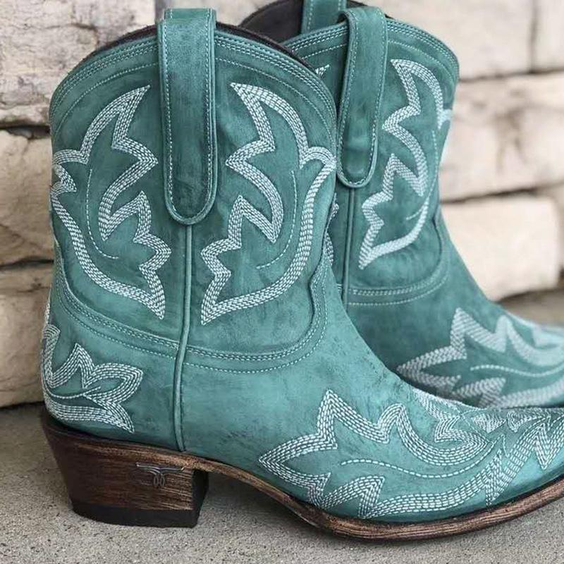 Fashionable ethnic embroidered mid-heeled short boots