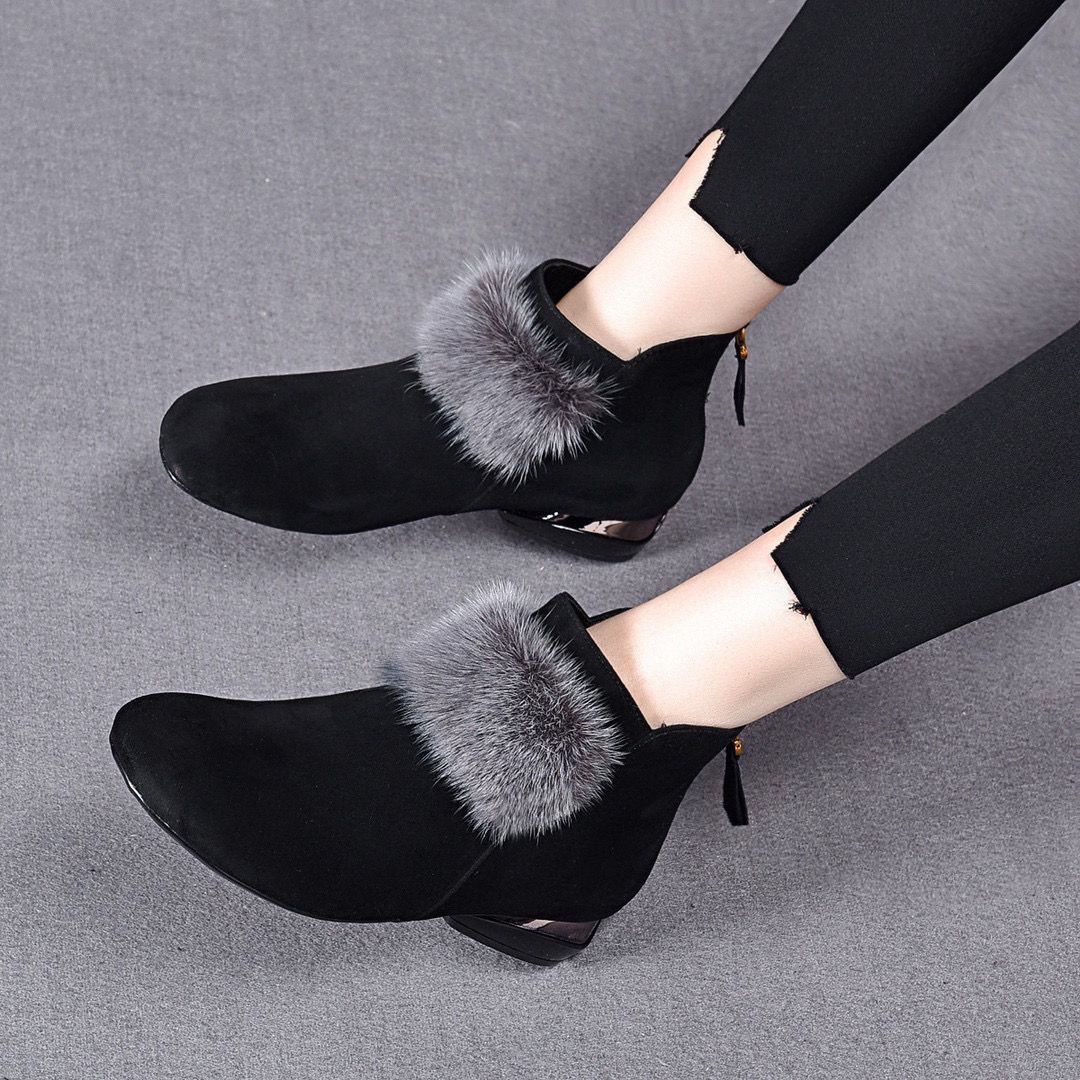 Women's Winter Fashionable Leather Ankle Boots