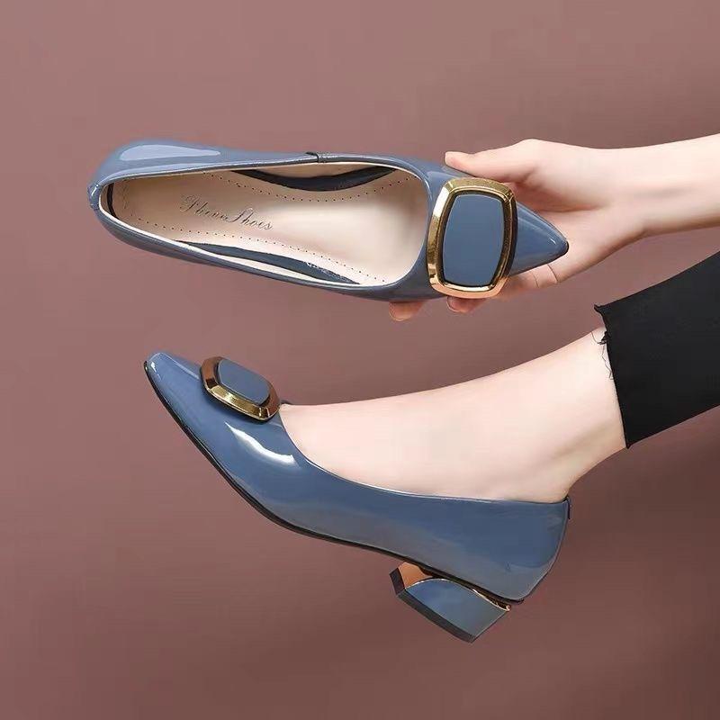 2023 Ladies Fashion Low Heel Shoes