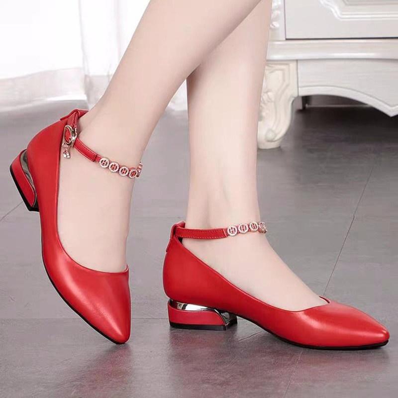 women's fashion low heel leather buckle shoes
