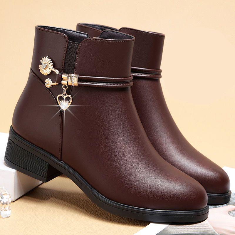 Middle-aged warm low-heeled non-slip rhinestone snow boots